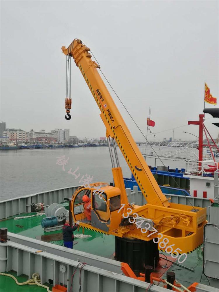 山東臨沂甲板起重機(jī)廠家起重機(jī)耐沖擊，制動性能好